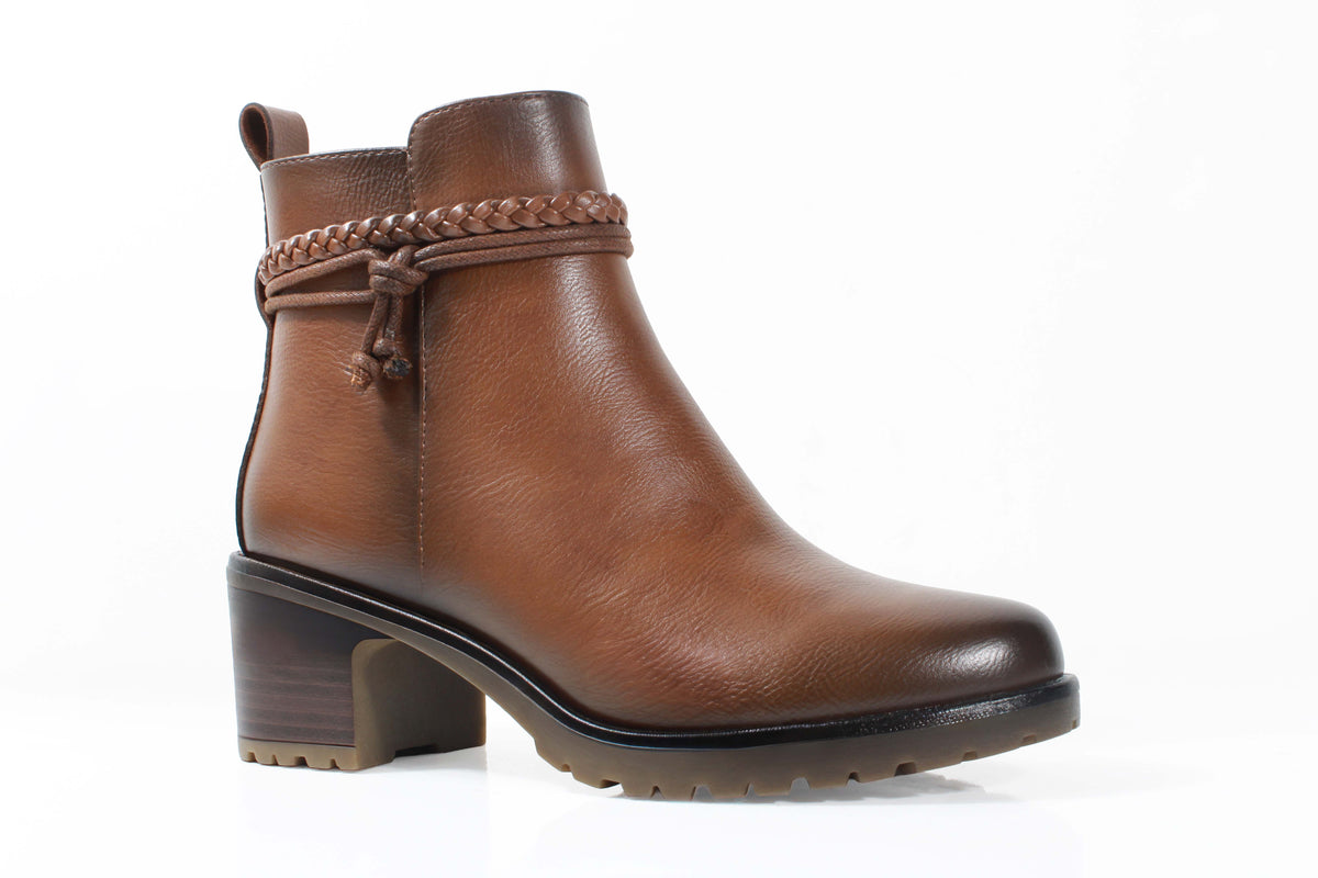 Susst Virginia26 Tan PU Braid Trim Tall Ankle Boots