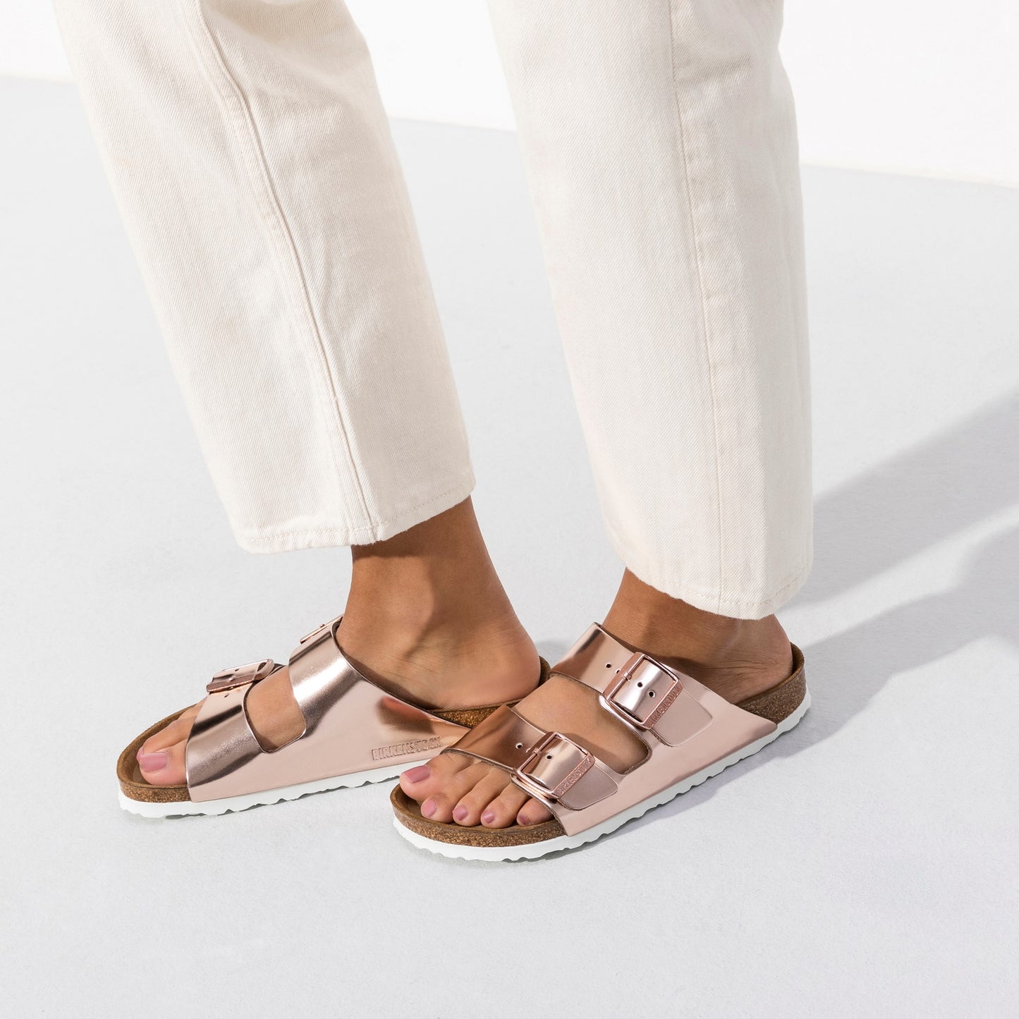 Birkenstock 0952093 Arizona Metallic Copper Soft Footbed Sandals