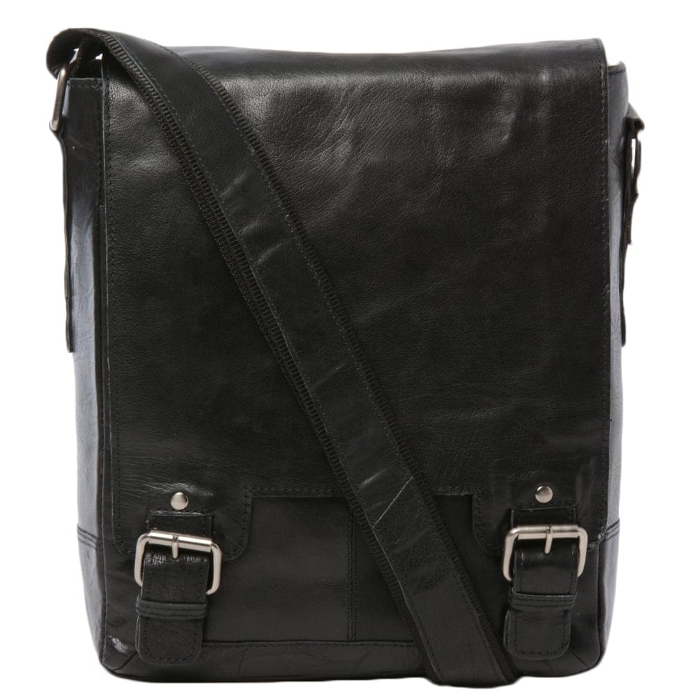 Ashwood Leather 8342 Black Crumble Messenger Bag