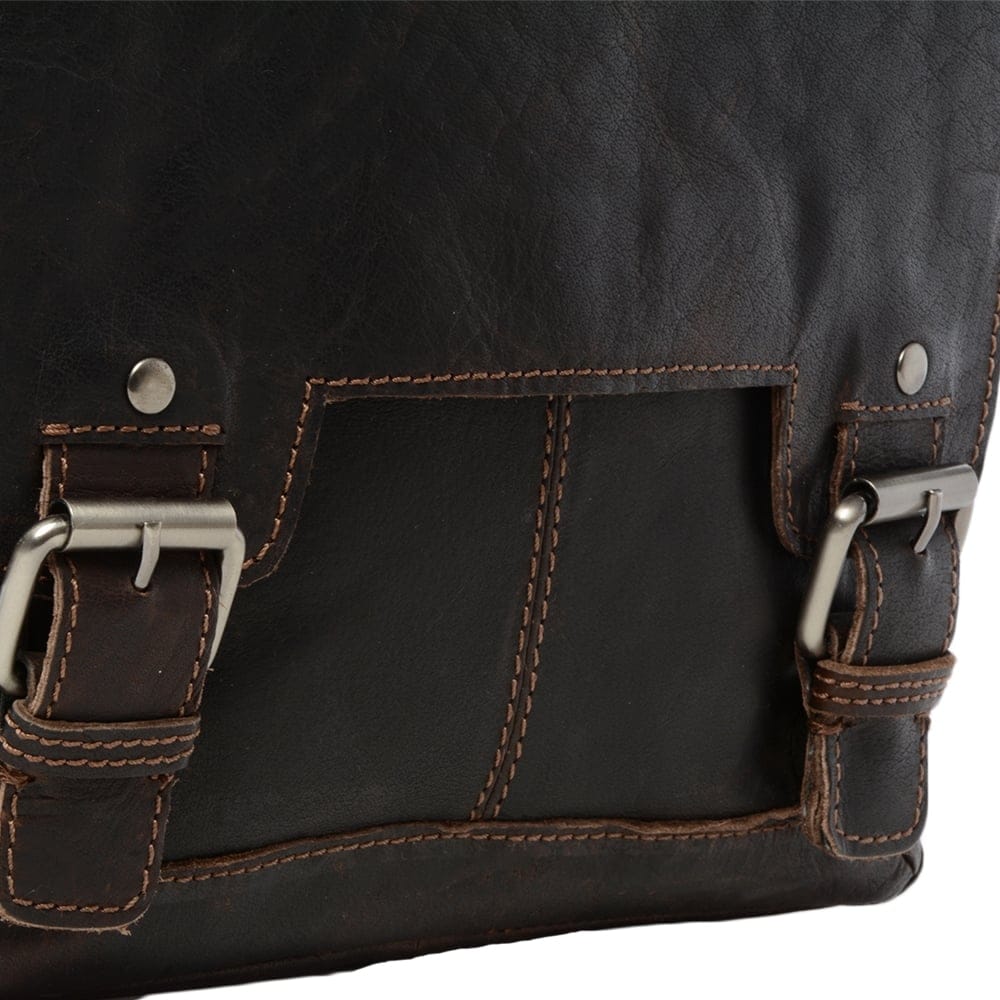 Ashwood Leather 8342 Brown Crumble Messenger Bag