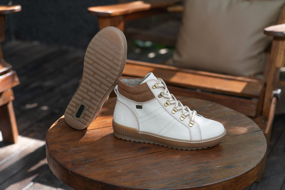 Remonte TEX D0781-60 Cotton Cream Lace Boots with Brown Cuff