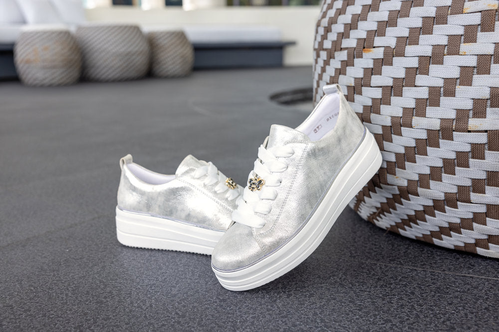 Remonte D1C03-81 Ice Silver Lace Trainers with Bee Front