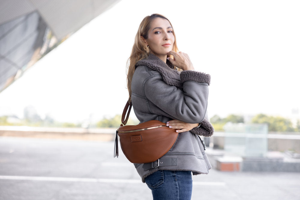 Remonte Q0802-24 Brown Bag