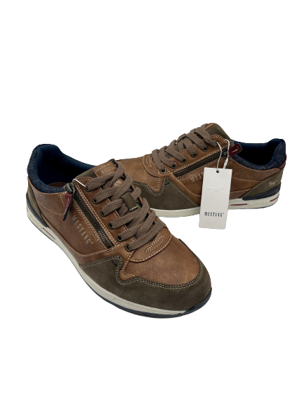 Mustang 4154-313-333 Light Brown/Tan, Navy & Red Trainers with Zip