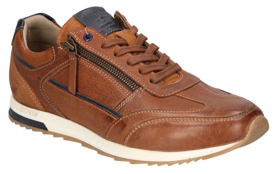 Mustang 4944-302-301 Chestnut Brown Trainers with Zip