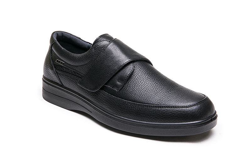 Comfortable on sale velcro shoes