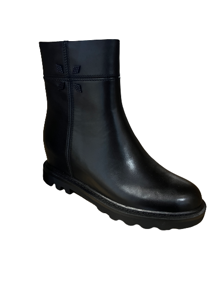 Loretta Vitale A557-Z1-A96 Black Ankle Boots