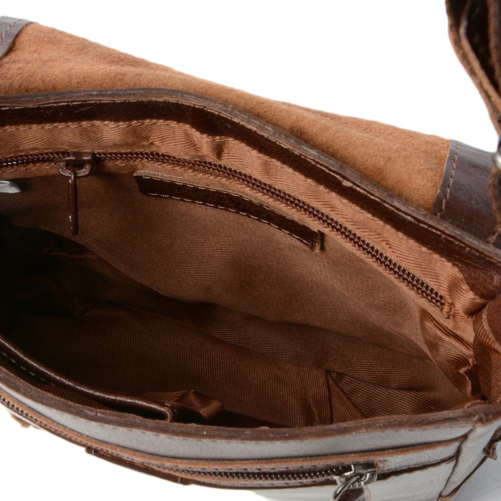 Ashwood Leather 8341 Tan Crumble Body Bag