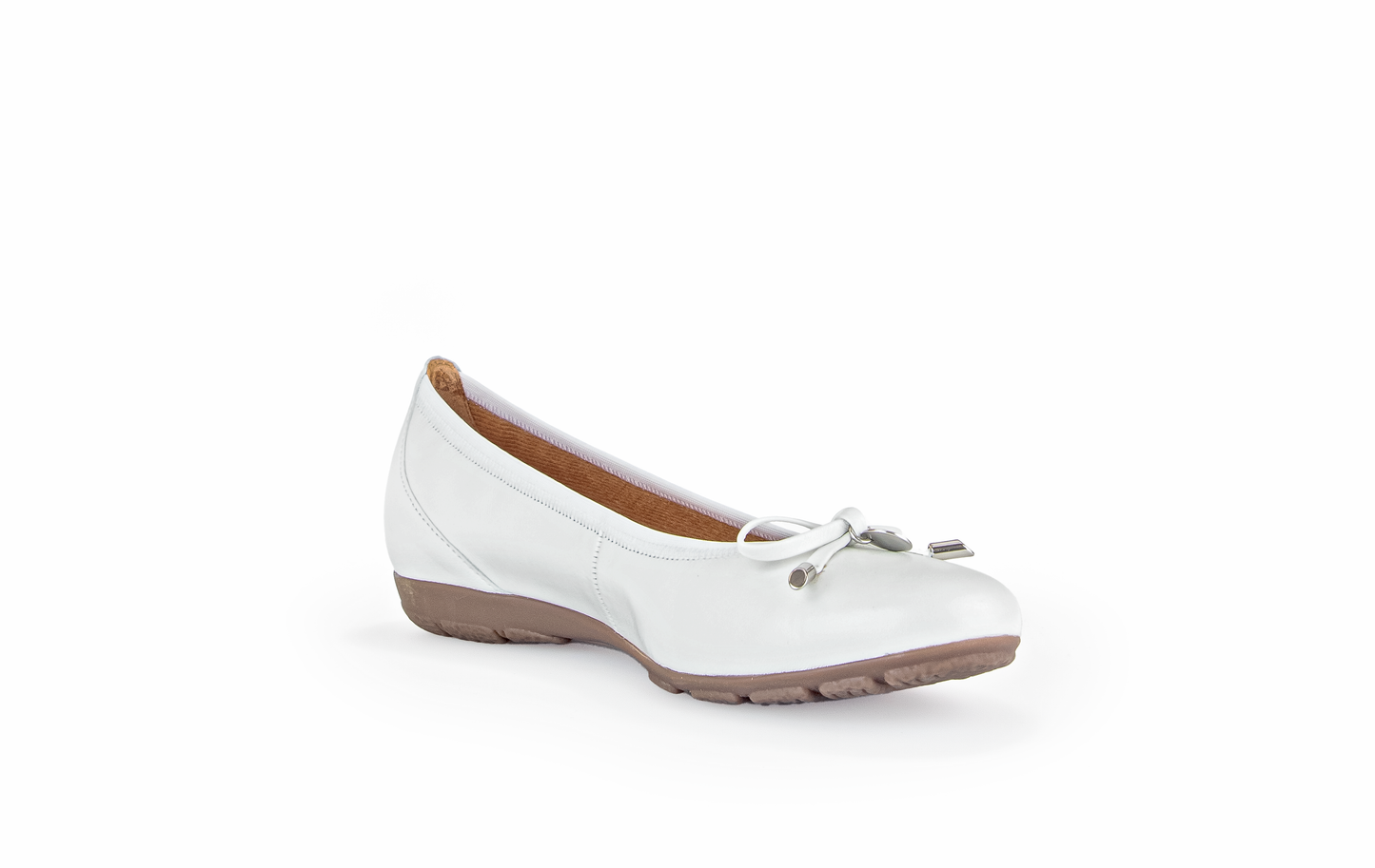 Gabor 04.164.21 White Slip On F Fit Pumps