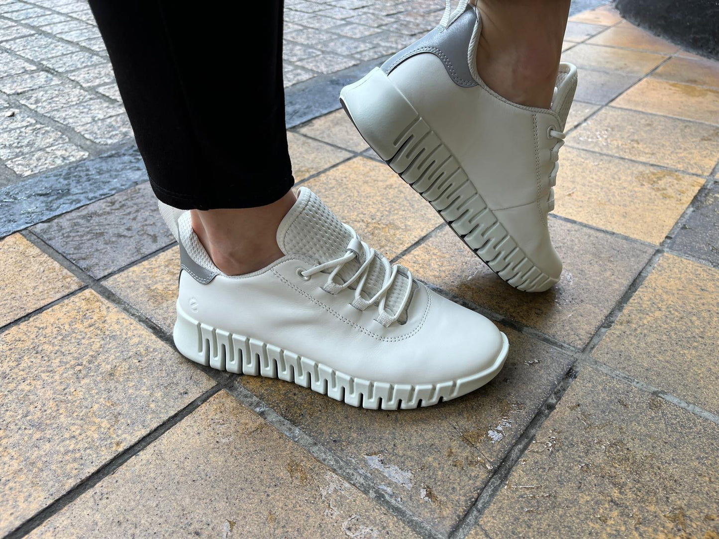 Ecco 218203 60718 Gruuv White/Light Grey Sneaker