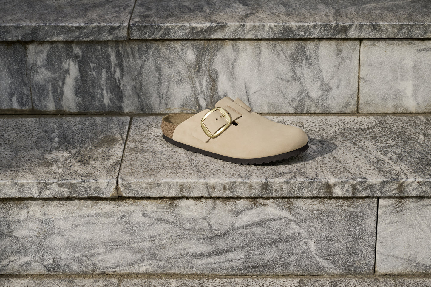Birkenstock 1028052 Boston Big Buckle Nubuk Leather Sandcastle Clogs