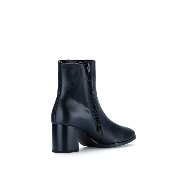 Gabor 35.530.26 Navy Block Heel Ankle Boots