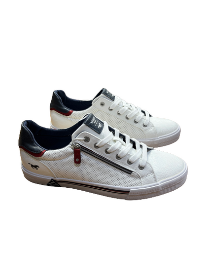 Mustang top shoes men