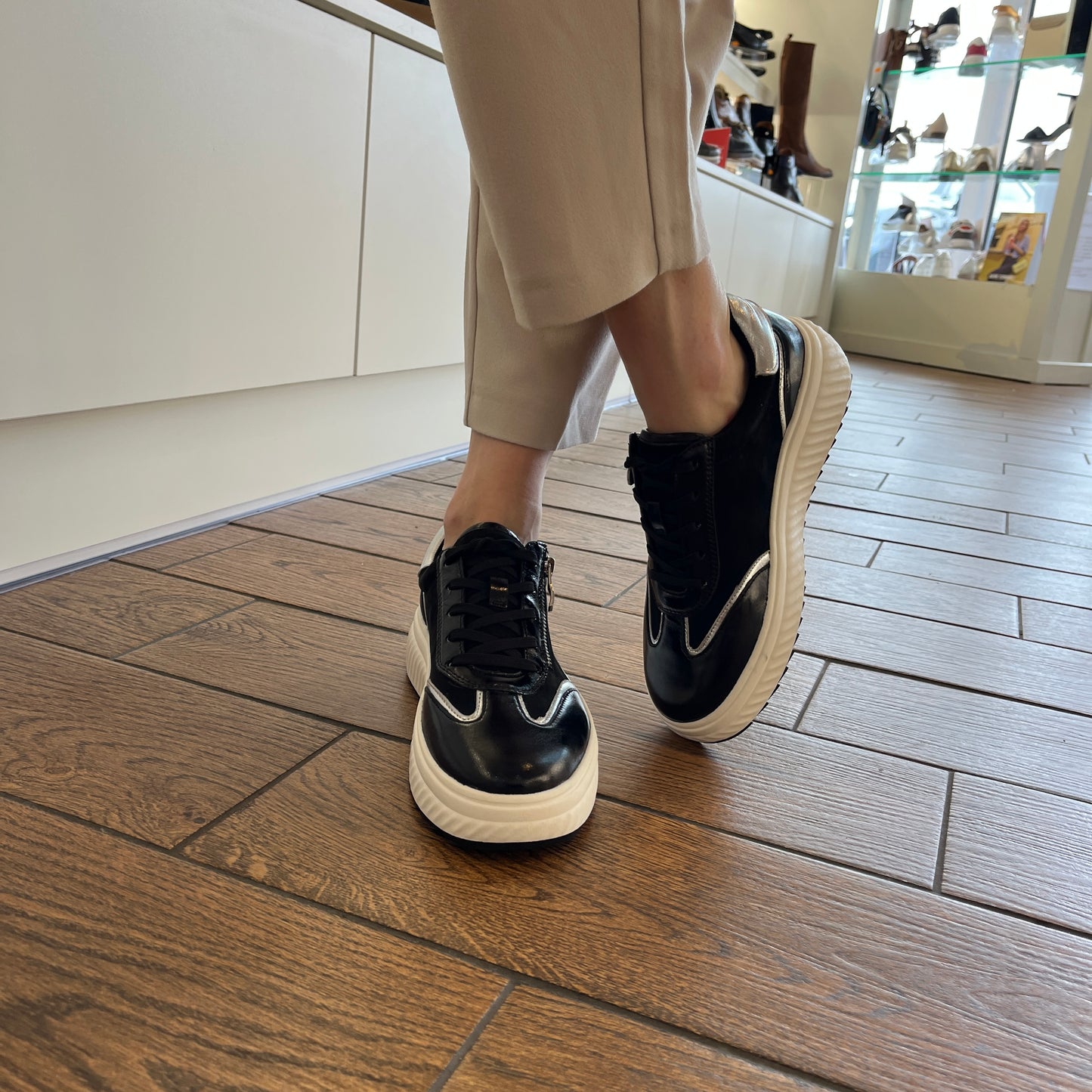 Caprice 9-23600-45 019 Black Combi Trainers