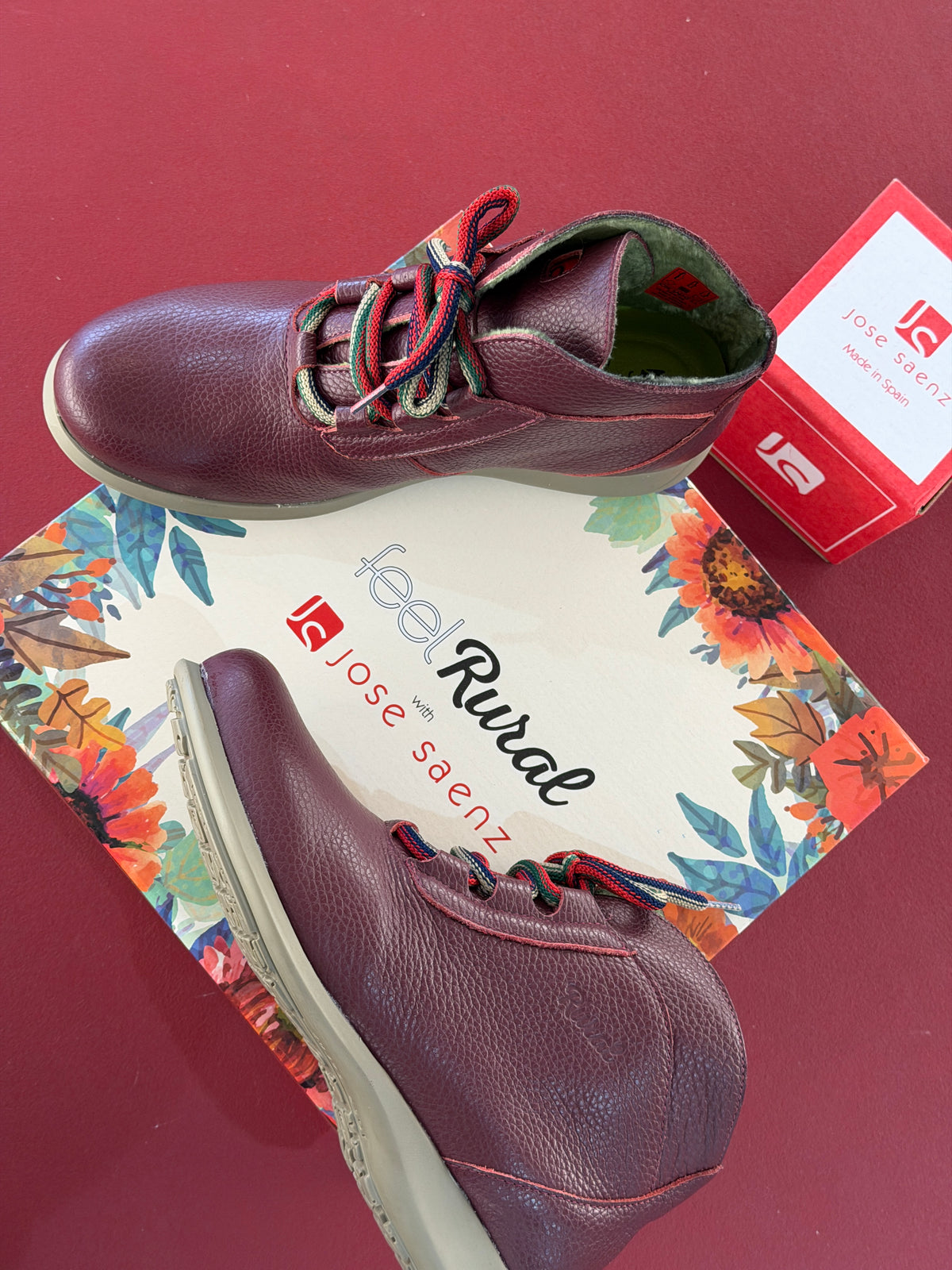 Jose Saenz 2082 Rural Bogota Vino Burgundy Rural Gold Ankle Boots