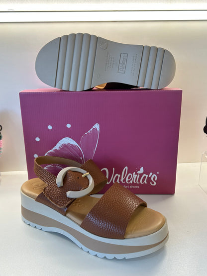 Valeria's 2621 Cuero Comfort Sandals