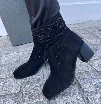Loretta Vitale C96111 Black Suede with Sparkle Block Heel Boots