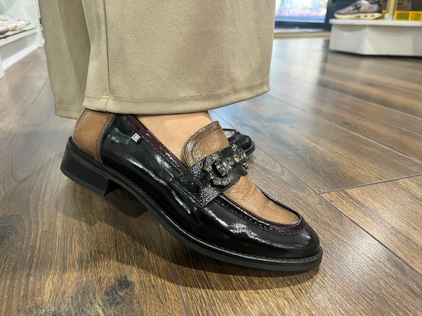 Dorking by Fluchos D9118 Nanna Black, Marmota & Burdeos Slip On Shoes