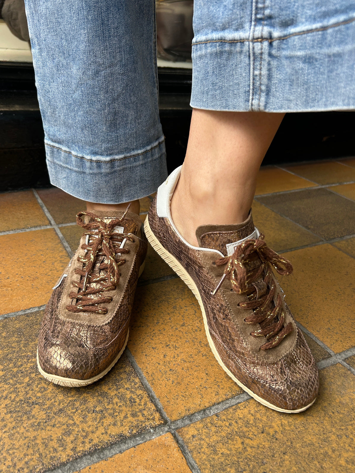 Another Trend A07859D7 Piton Metal Bronze Gold Snake Trainers