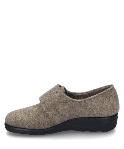 Josef Seibel 63609 TE257 300 Nice 09 Brown Slippers