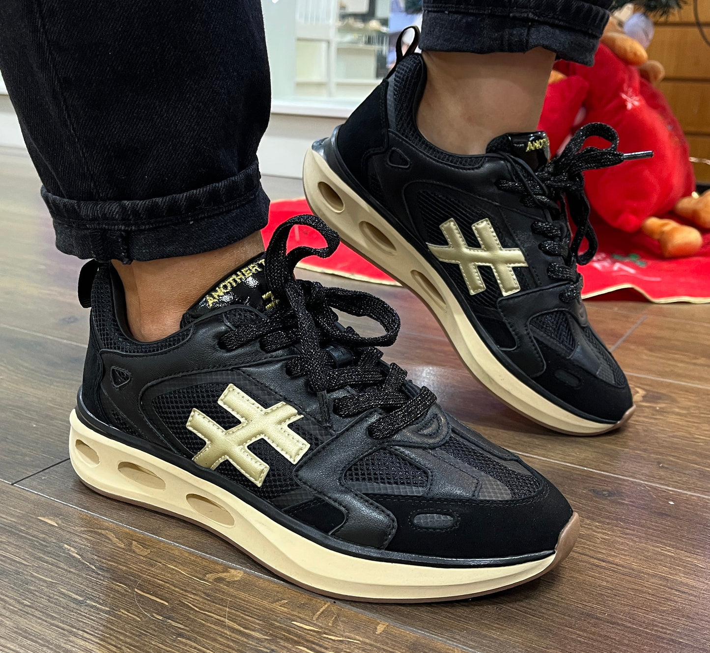 Another Trend A040V405 Black Trainers