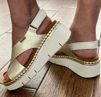 Pikolinos Gomera W0K-0606CLC1 799 Carrara Metallic Sandals