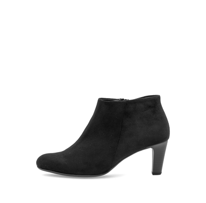 Gabor 75.850.47 Black Funnel Heel Boots