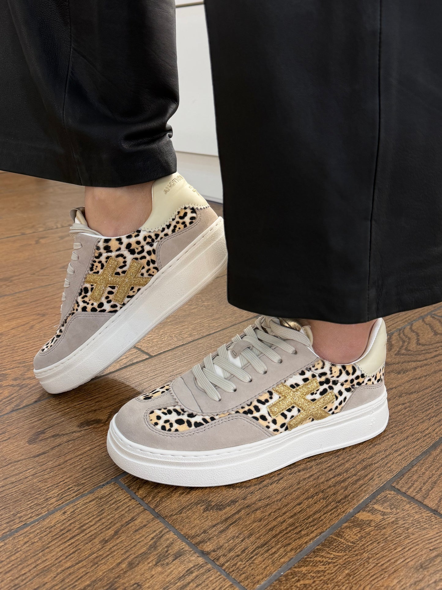 Another Trend A035C253 Off White & Leopard Print Thick Sole Trainers