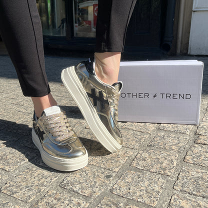 Another Trend A035M343 Platino Gold & Black Logo Thick Sole Trainers