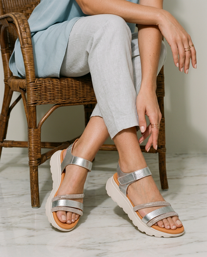 Oh My Sandals 5956 2555 Doya Plata Sandals