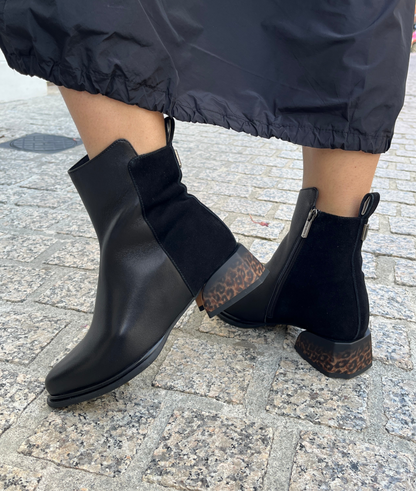 Loretta Vitale C4605 Black Leather & Suede Leopard Print Heel Ankle Boots