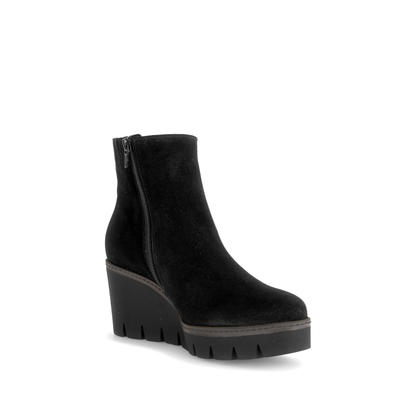 Gabor 8045.01.002 Black Suede Wedge Boots