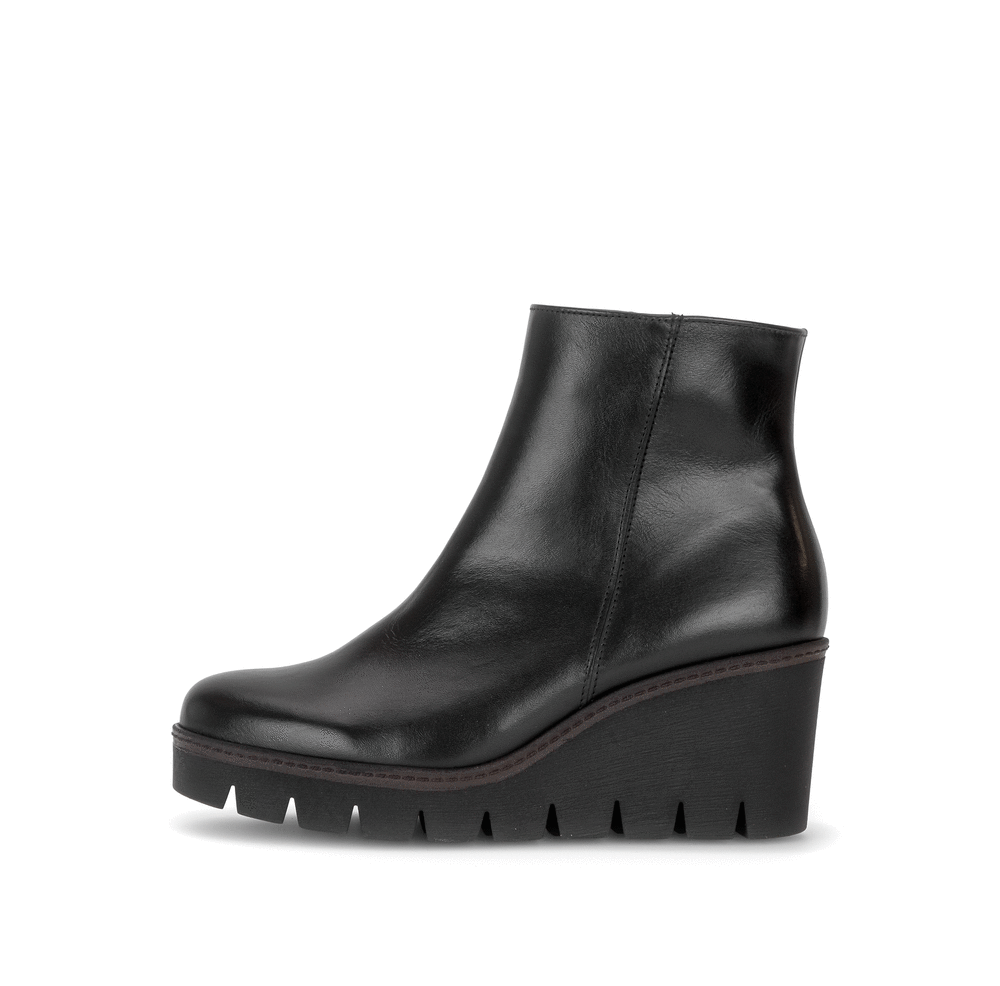 Gabor 8045.01.004 Black Wedge Ankle Boots