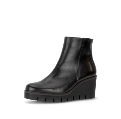 Gabor 8045.01.004 Black Wedge Ankle Boots
