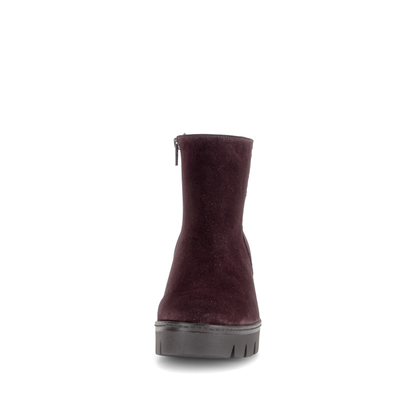 Gabor 8045.01.005 Mulberry Suede Wedge Boots