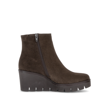 Gabor 8045.01.006 Mocca Brown Suede Wedge Ankle Boots
