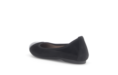Gabor 84.126.17 Black Slip On Pumps