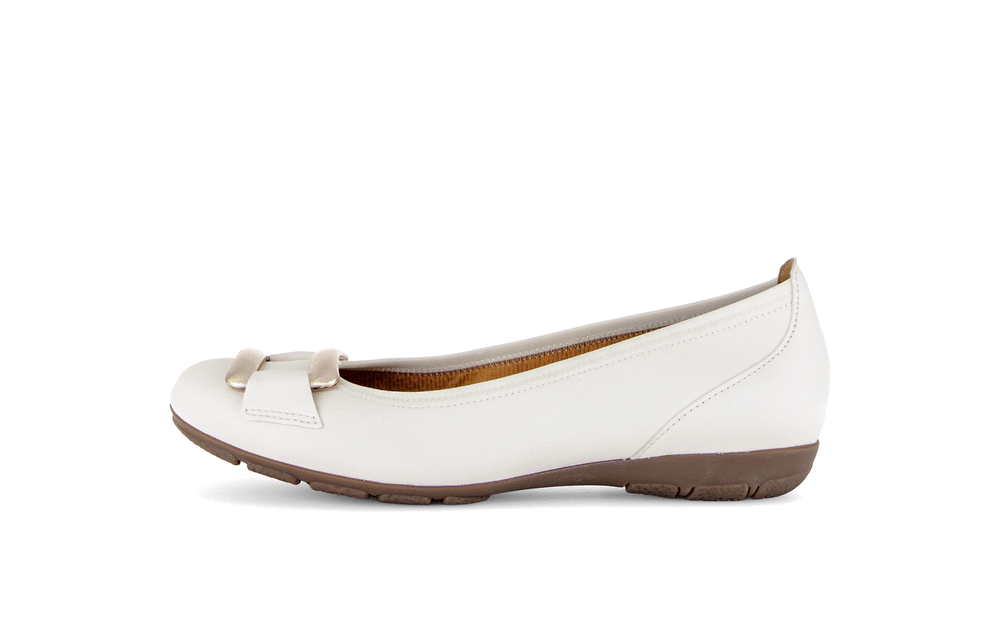 Gabor 84.166.20 Latte Cream & Puder Gold F Fit Slip On Pumps