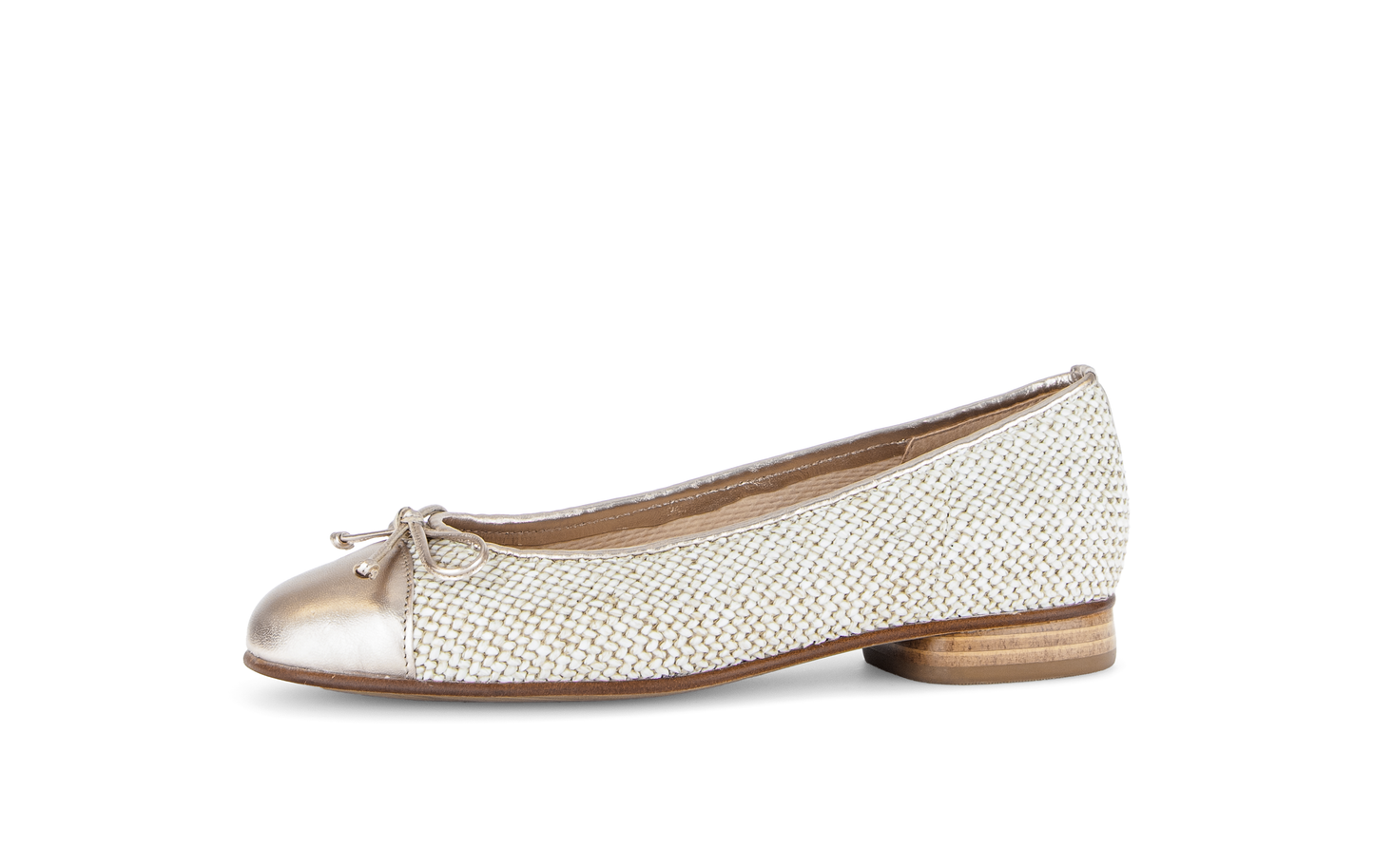 Gabor 85.102.42 Cream Weave, Gold Toe & Bow F Fit Slip On Pumps