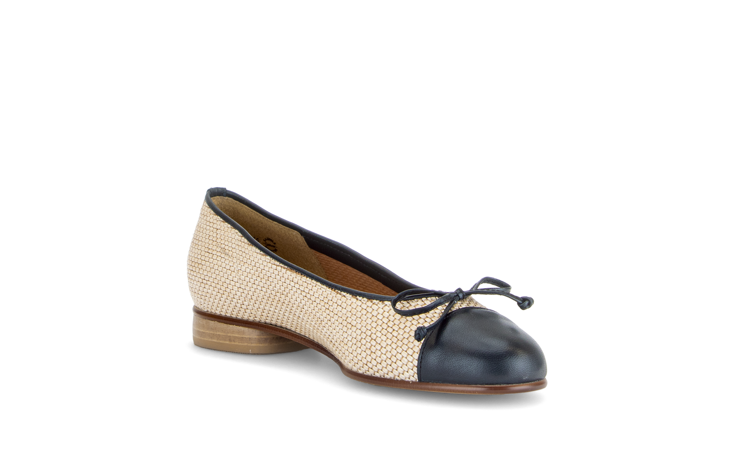 Gabor 85.102.46 Natural & Navy Combi F Fit Slip On Pumps