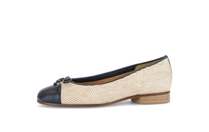 Gabor 85.102.46 Natural & Navy Combi F Fit Slip On Pumps