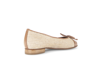 Gabor 85.102.48 Natural & Brown F Fit Slip On Pumps