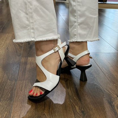 Hispanitas HV253913 White & Black Heeled Slingback Sandals