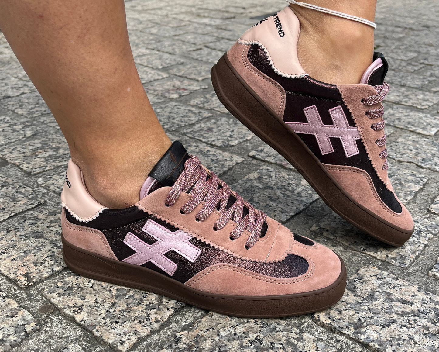 Another Trend A03280C4 Ante+Metal Pale Pink Shimmer Trainers