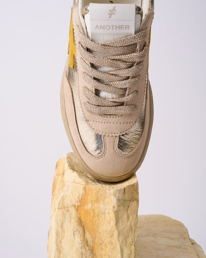 Another Trend A0357879 Lino & Platino Beige, Gold & Mustard Thick Sole Trainers