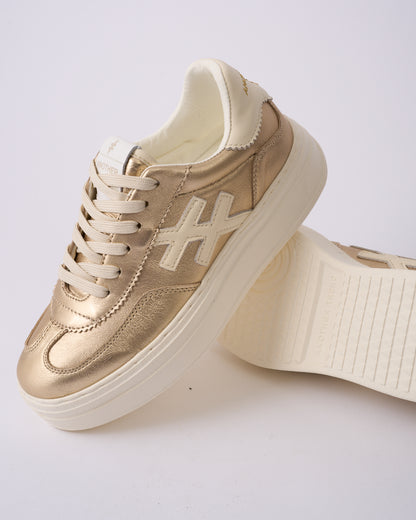 Another Trend A0352643 Platino Gold & Cream Trim Thick Sole Trainers