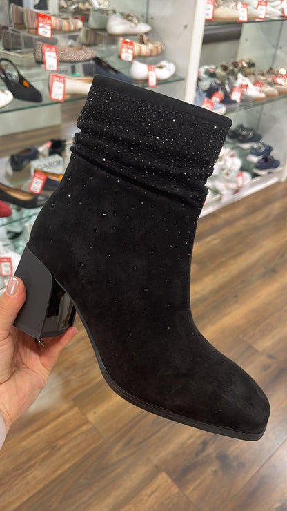 Loretta Vitale C96111 Black Sparkle Block Heel Boots
