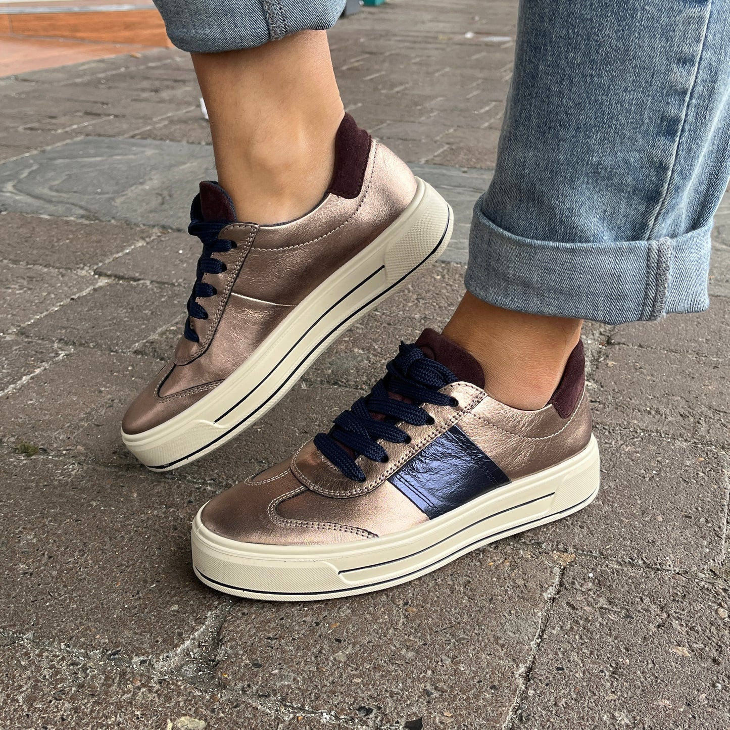 Ara 12-23012 05 Canberra 3.0 H Fit Bronze & Navy Metallic Sneakers with Plum Heel