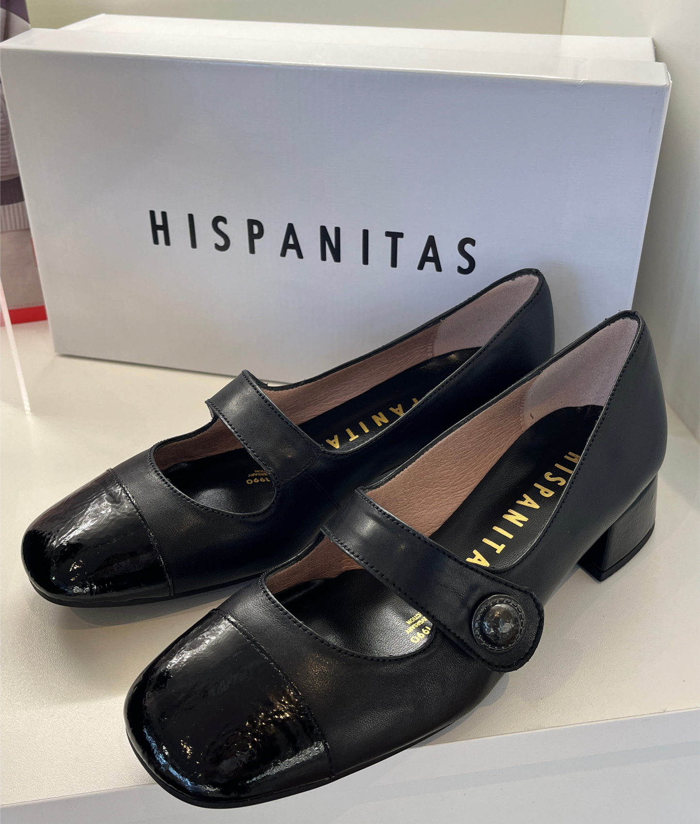 Hispanitas HI254315 Black Shoes