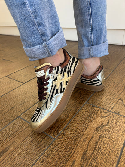 Another Trend A0349043 Zebra+Las Vegas Platino Silver & Zebra Print Trainers
